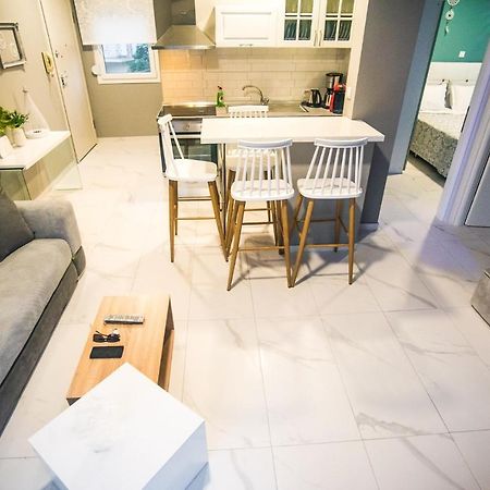 Diamond Lux Apartment PalaiónTsiflíkion Extérieur photo