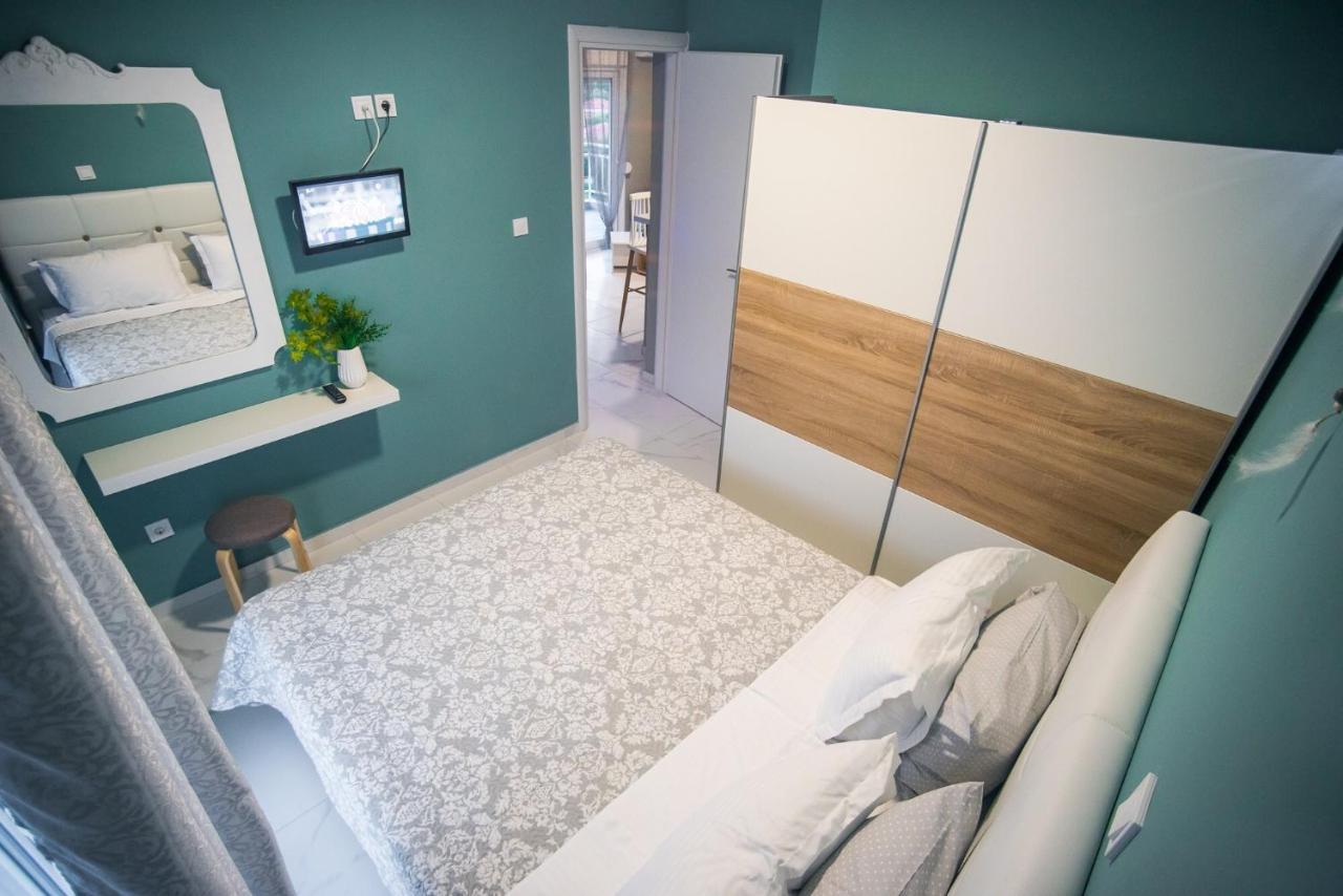 Diamond Lux Apartment PalaiónTsiflíkion Extérieur photo
